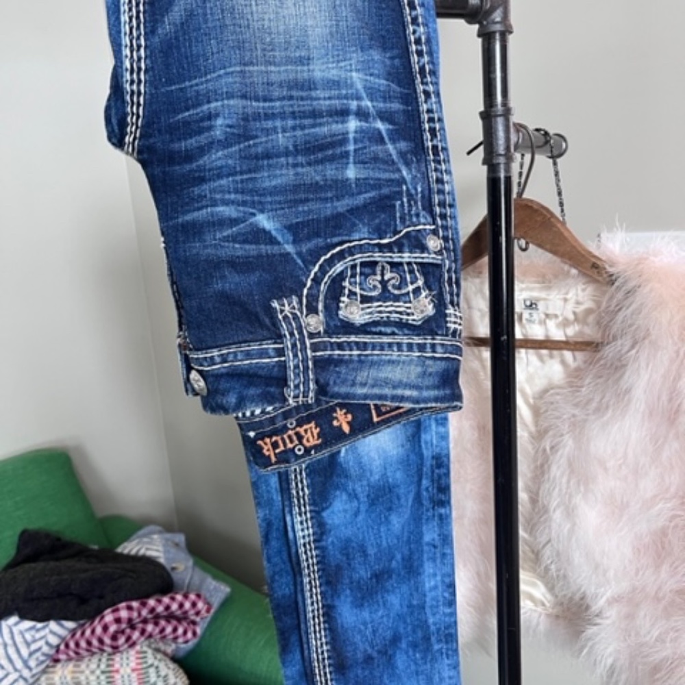 jeans - Picture 9 of 12